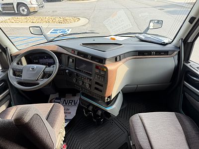 2027 Volvo VNL64T860