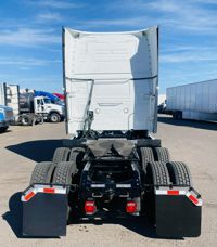 2023 Volvo VNL64T860