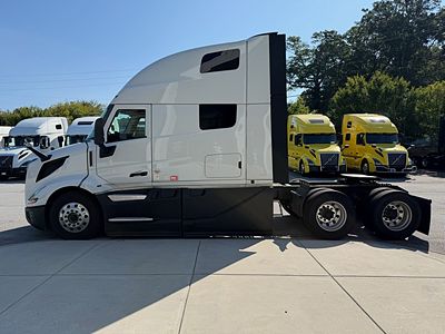 2026 Volvo VNL64T860