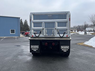 2026 Volvo VHD84F300