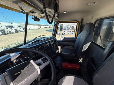 2019 Mack Granite