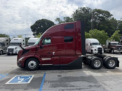 2027 Volvo VNL64T860