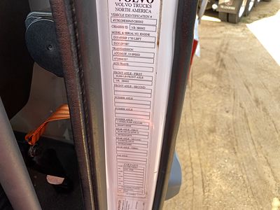 2021 Volvo VHD