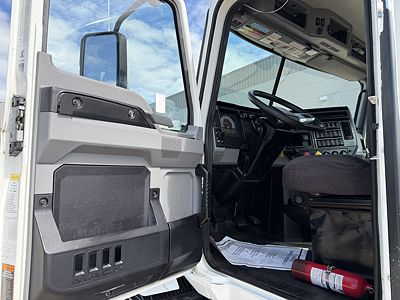 2020 Mack ANTHEM 64T