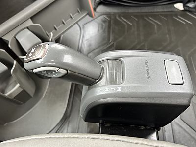 2020 Volvo VNR64T300