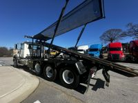 2018 Mack GRANITE GU813