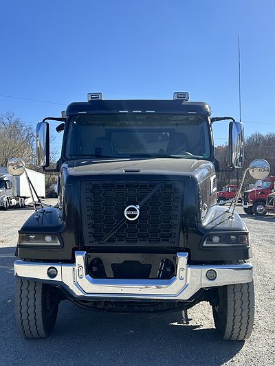 2024 Volvo VHD