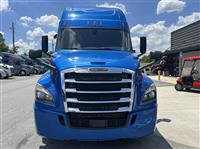 2020 Freightliner CASCADIA 126