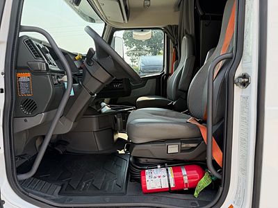 2023 Volvo VNL64T860