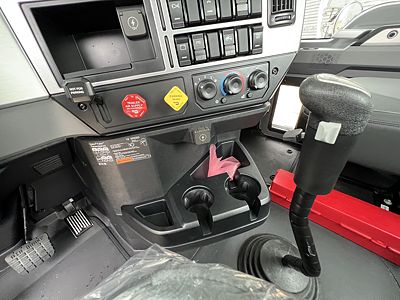 2026 Mack GRANITE 64FT