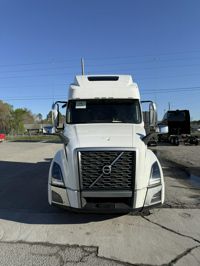 2021 Volvo VNL64T860