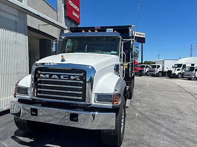 2027 Mack GRANITE 64FR