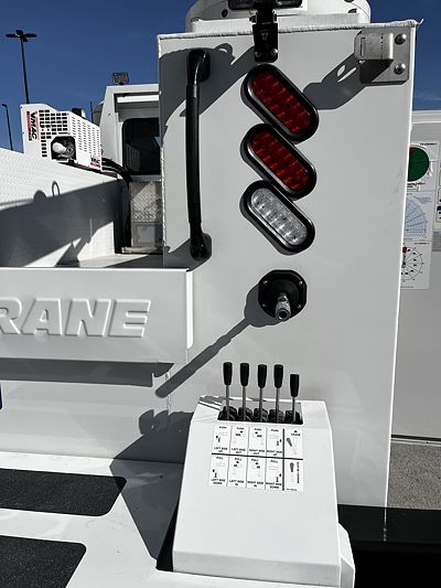 2026 Mack MD642