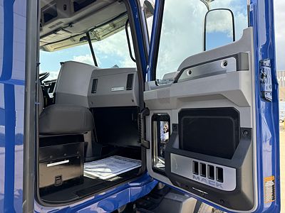 2021 Mack GRANITE 64BT