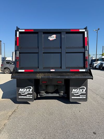 2019 Volvo VNR