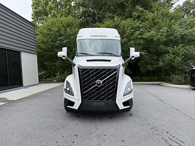 2027 Volvo VNL64T840