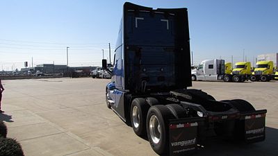 2026 Volvo VNL64T660