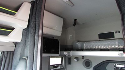 2027 Volvo VNL840