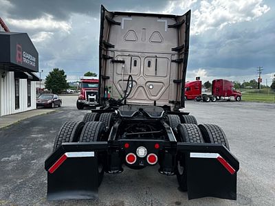 2024 Freightliner CASCADIA 126