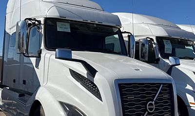 2020 Volvo VNL64T740
