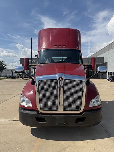 2021 Kenworth T680