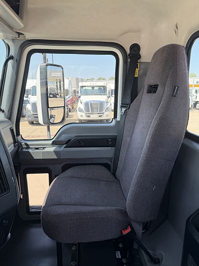2020 Mack ANTHEM 64T