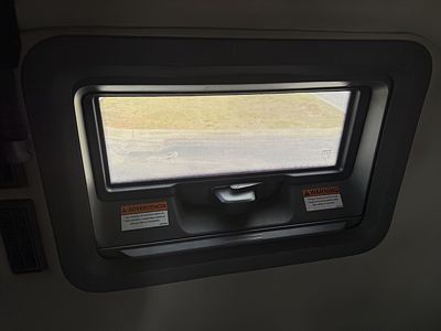 2022 Volvo VNL64T760