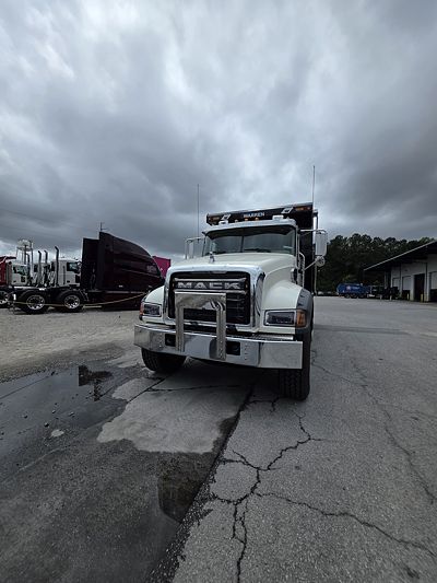 2026 Mack GRANITE 64FR