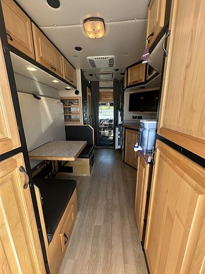2016 Volvo VNL