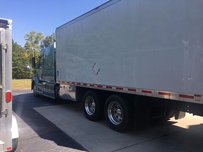 2005 Volvo VNL64T630