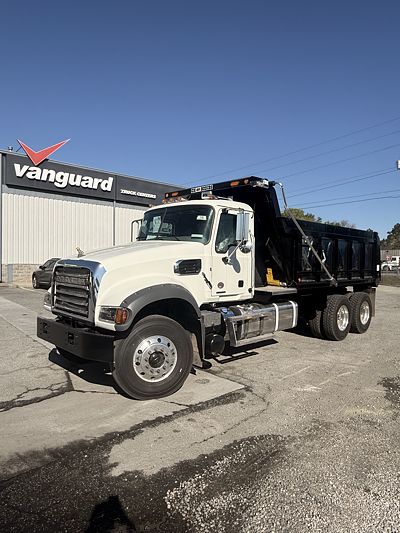 2026 Mack GRANITE 64FR
