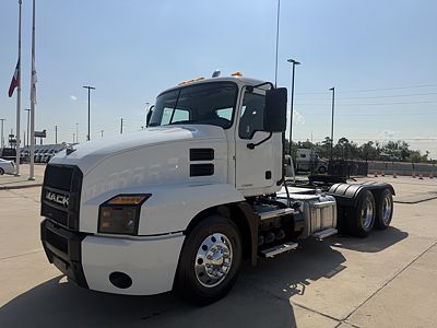 2020 Mack ANTHEM 64T