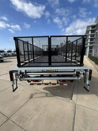 2025 Isuzu FTR
