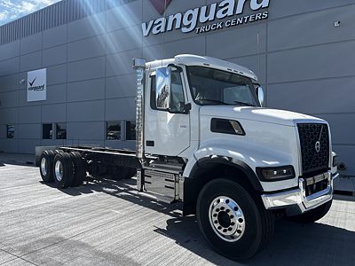 2026 Volvo VHD64F300