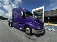 2023 Volvo VNL64T860