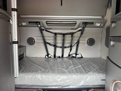 2024 Volvo VNL64T860