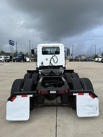 2021 Mack ANTHEM 64T