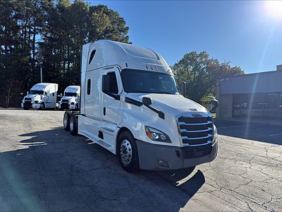 2023 Freightliner CASCADIA 126