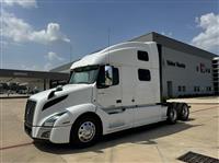 2022 Volvo VNL64T860