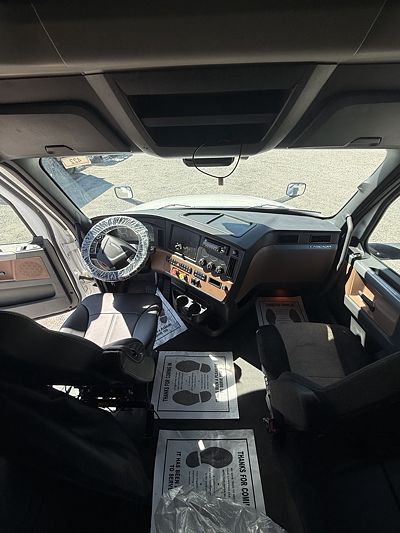 2022 Freightliner CASCADIA 126