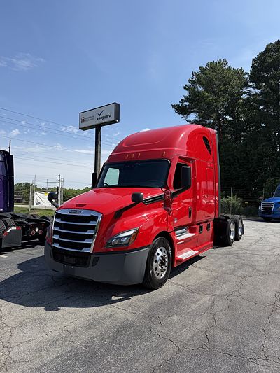 2023 Freightliner CASCADIA 126