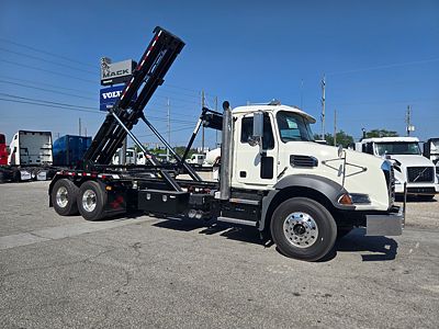 2026 Mack GRANITE 64BR