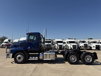 2022 Mack ANTHEM 64T