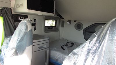 2027 Volvo VNL64T840