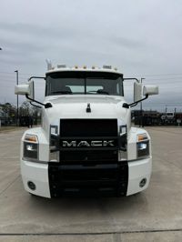 2019 Mack ANTHEM 64T