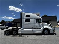 2023 Volvo VNL64T860