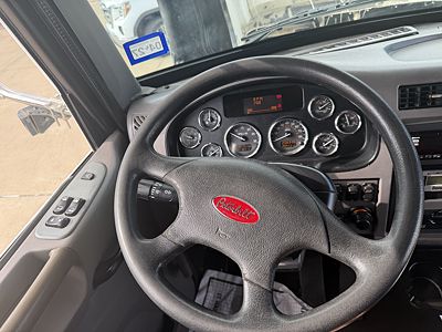 2020 Peterbilt 337