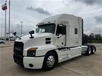 2020 Mack ANTHEM 64T