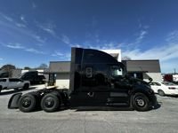 2023 Freightliner CASCADIA 126