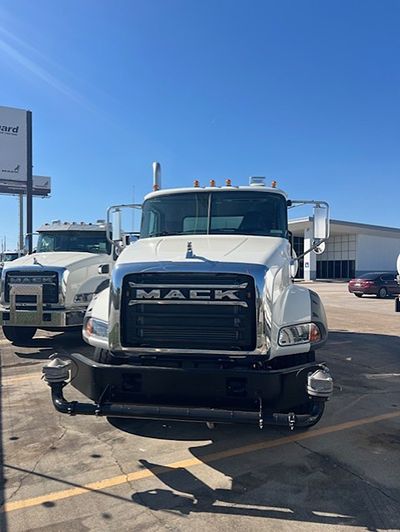 2026 Mack GRANITE 64B